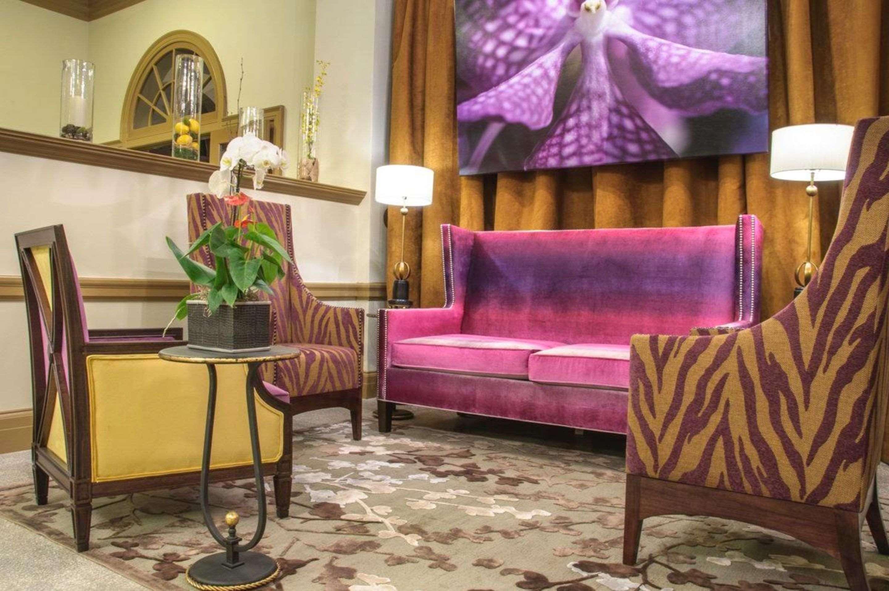 The Bolling Wilson Hotel Уитвил Екстериор снимка